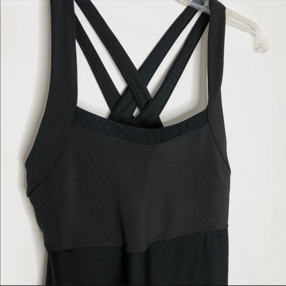 Athleta Stride Double Cross Strap Workout Top - Picture 4 of 7